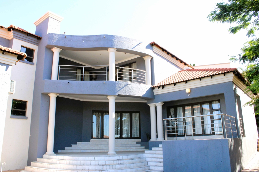 6 Bedroom Property for Sale in Cashan North West